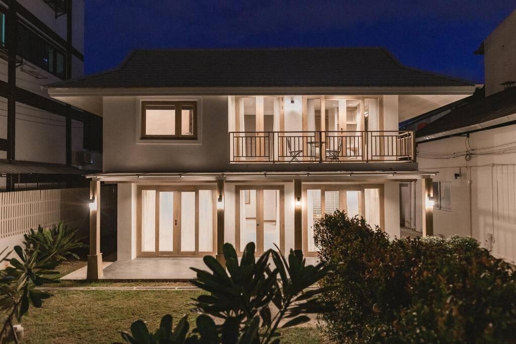 5br Poolvilla On The Old Moat ⁜best Location⁜ Villa Chiang Mai